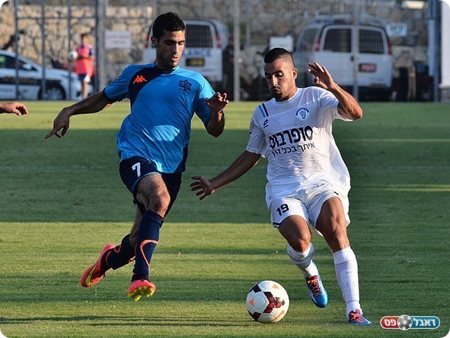 בן עשור וחטיב (ארנון לוי)